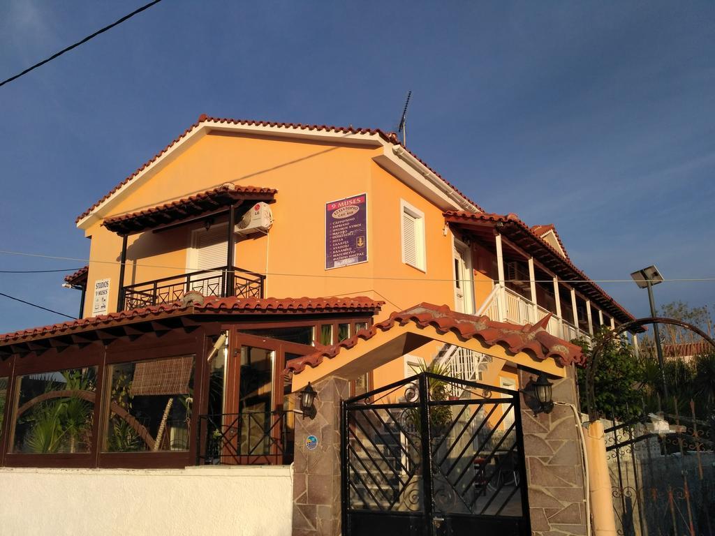 9 Musses Rooms-Studios Skala Mistegnon Dış mekan fotoğraf
